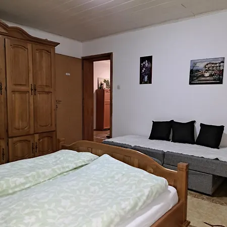 Mala Farma Nani Villa Visoko Exterior photo