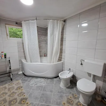 Mala Farma Nani Villa Visoko Exterior photo